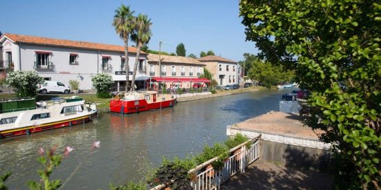 Villeneuve-lès-Béziers und der Canal du Midi