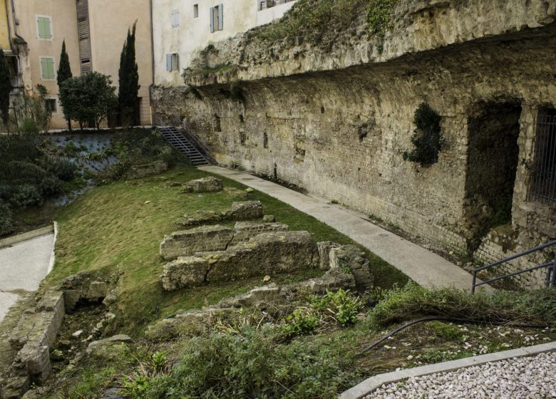 RÖMISCHES AMPHITHEATER